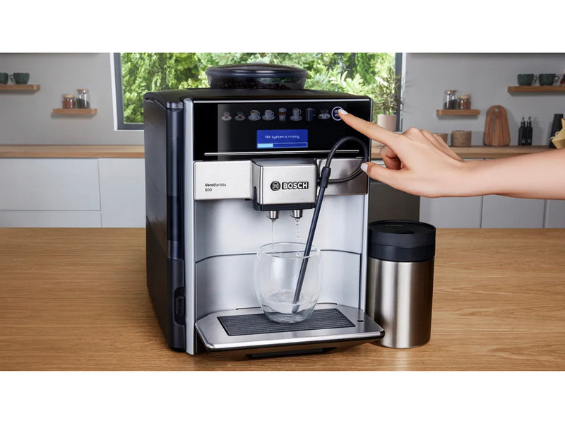 Bosch Fully automatic coffee machine Vero Barista 600 Silver, Removabl