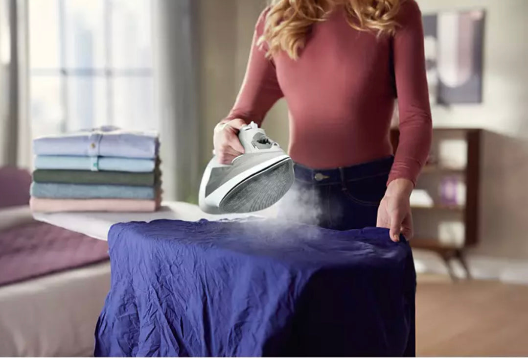 Philips Steam Iron 2400 Watt DST5010/10